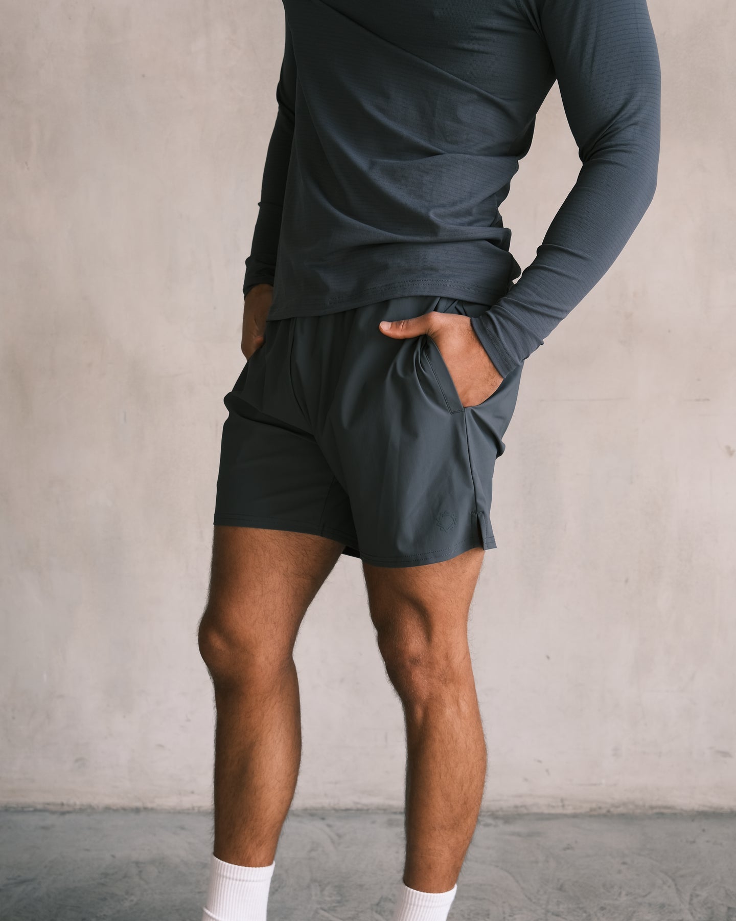 Essential Shorts 5" Inseam